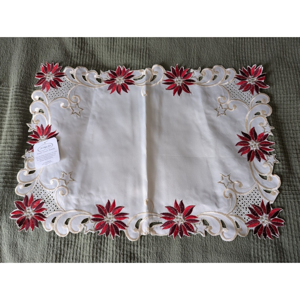 Christmas Lace‎ Embroidered Red Candle Pointsettia Table Placemat Runner Vintage